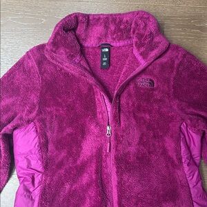 The North Face Women’s Large Fuchsia Fleece Jacket size L